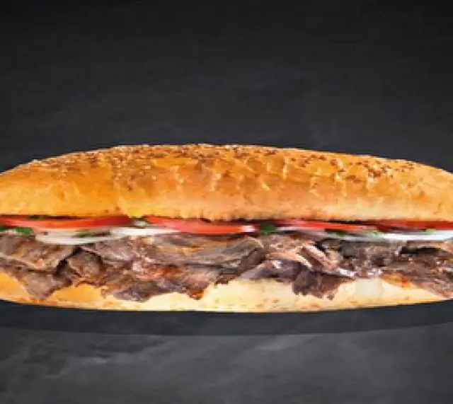 Yarım ekmek arası et döner